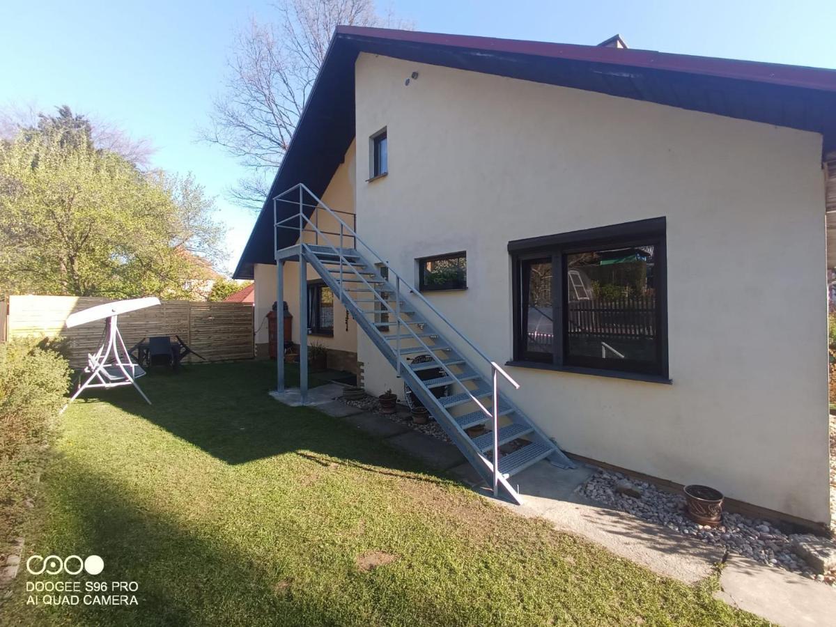 Апартаменты Podkrovni Apartman Tereza Румбурк Экстерьер фото