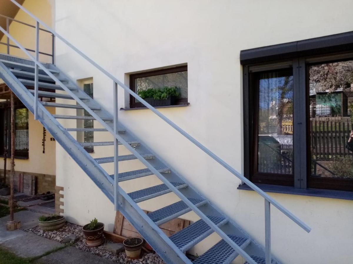Апартаменты Podkrovni Apartman Tereza Румбурк Экстерьер фото